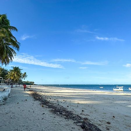 Kaleb'S Beachfront Serviced Studio Apartments Malindi Exteriér fotografie