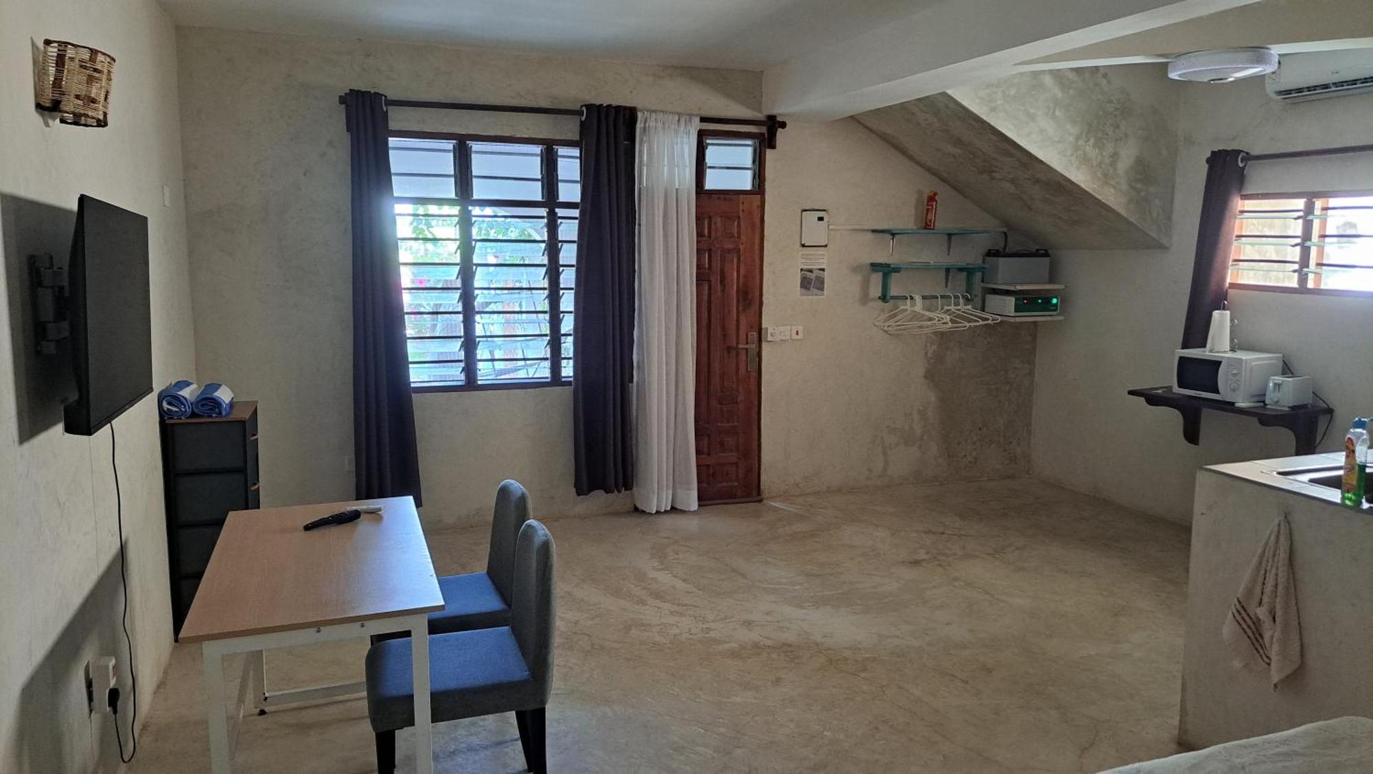 Kaleb'S Beachfront Serviced Studio Apartments Malindi Exteriér fotografie